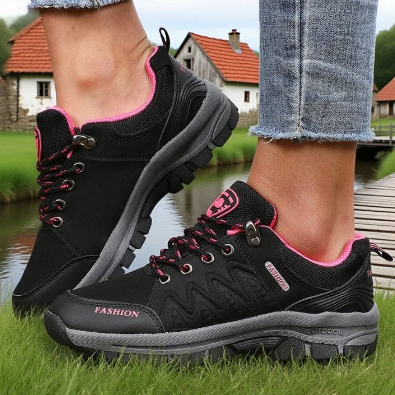 Fashionable Women's Sneakers Luxurious Platform Waterproof Design Off-road Hiking Shoes Breathable Outdoor Camping Running Shoes