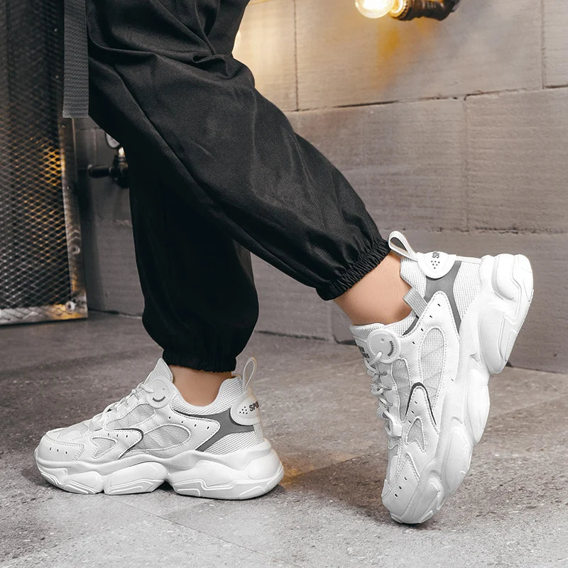 Oversized New Men's Casual Shoes Sneakers Are Lightweight  Simple  Versatile  Slip Resistant  and Durable Running Shoes