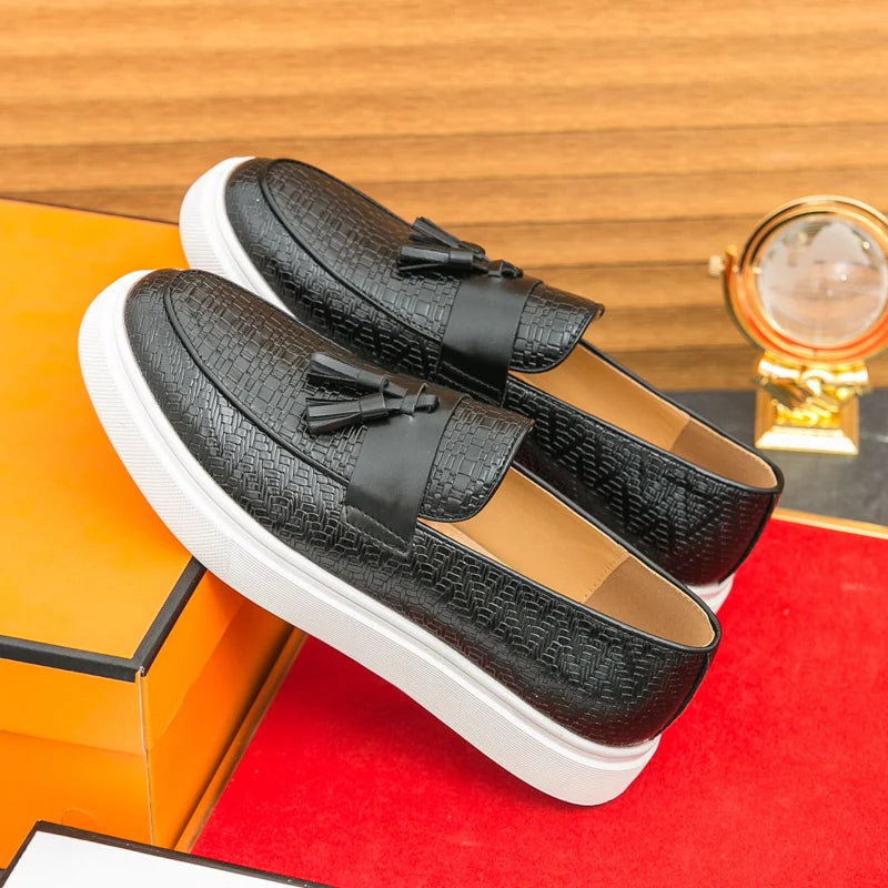 Fashionable Tassel Shoes From The United States Men Casual Comfortable Casual Shoes Men Business Travel Driving Shoes in 38-46