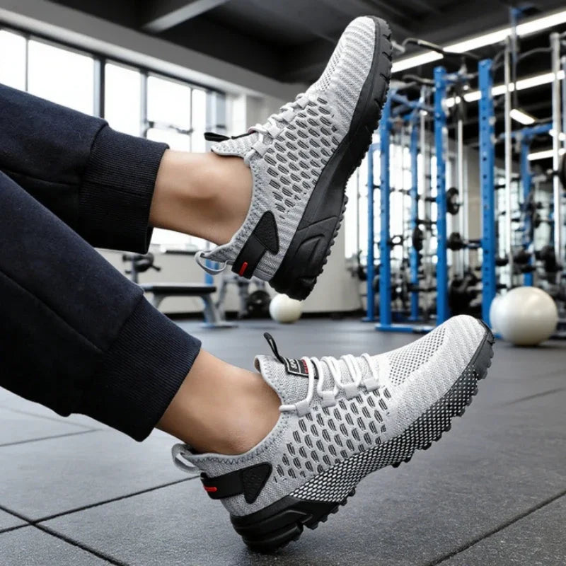 Men's Running Shoes Knitted Mesh Breathable Fashionable Casual Sneakers High-quality Anti Slip Fitness Tenis Masculino Sneakers