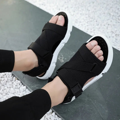 Men's Sandals Comfortable Anti Slip Soled Men's Shoes Breathable Versatile Beach Shoes Lightweight Fashionable Casual Slippers