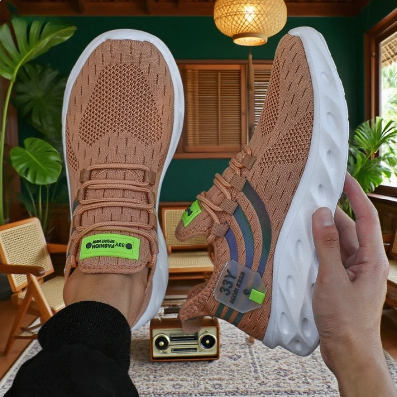 Trending Men's Running Shoe New Large Size Women Design Breathable Height Increasing Sneakers Soft Soled Cushioned Mesh Sneakers